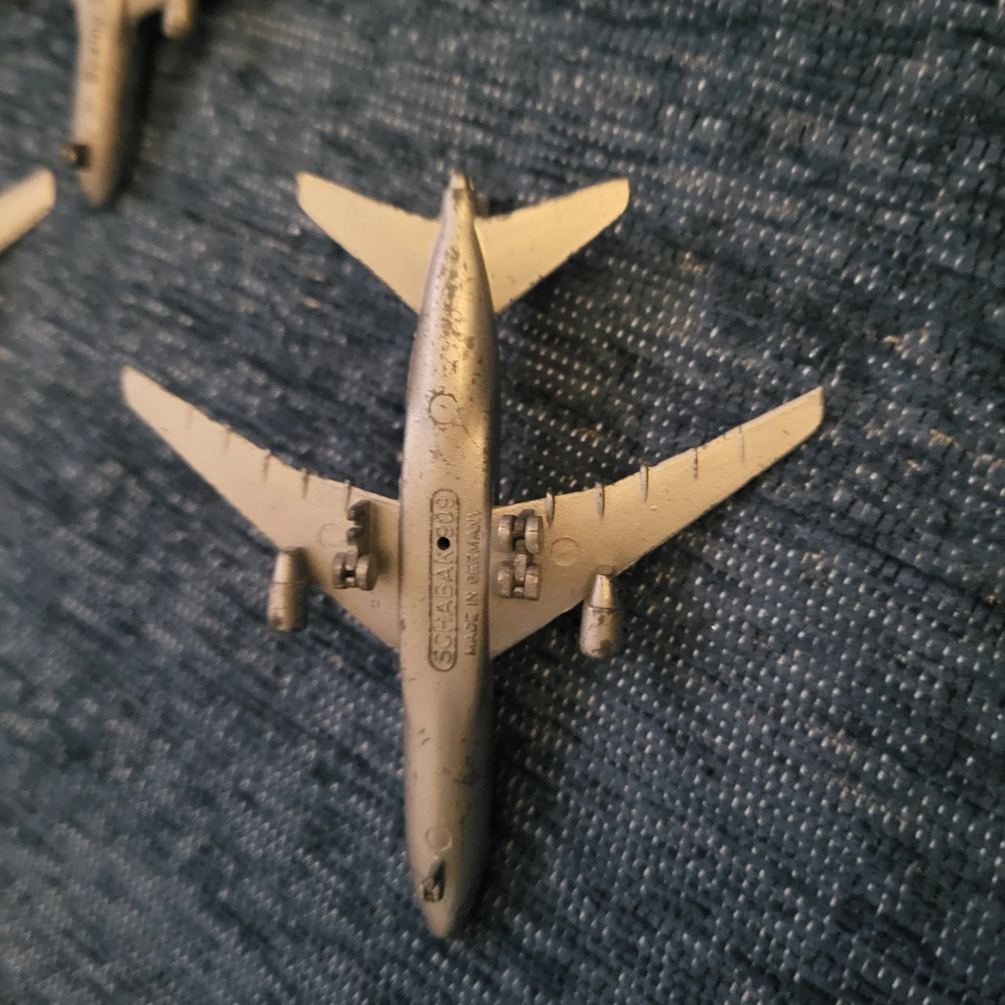 Schabak Die Cast Metal Airplanes - Boeing 747 & Others - photo 3