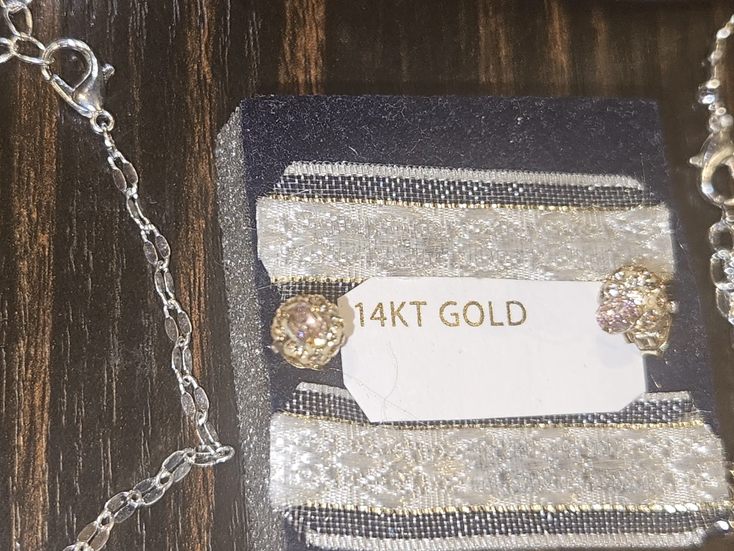 14KT Gold Earrings & Roots Polarized Sunglasses - photo 2