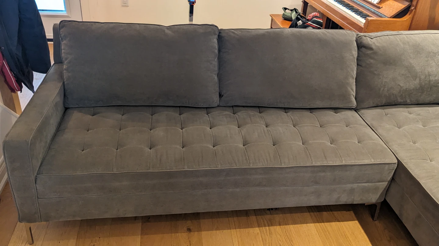 Grey Structube Sofa/Couch - photo 2