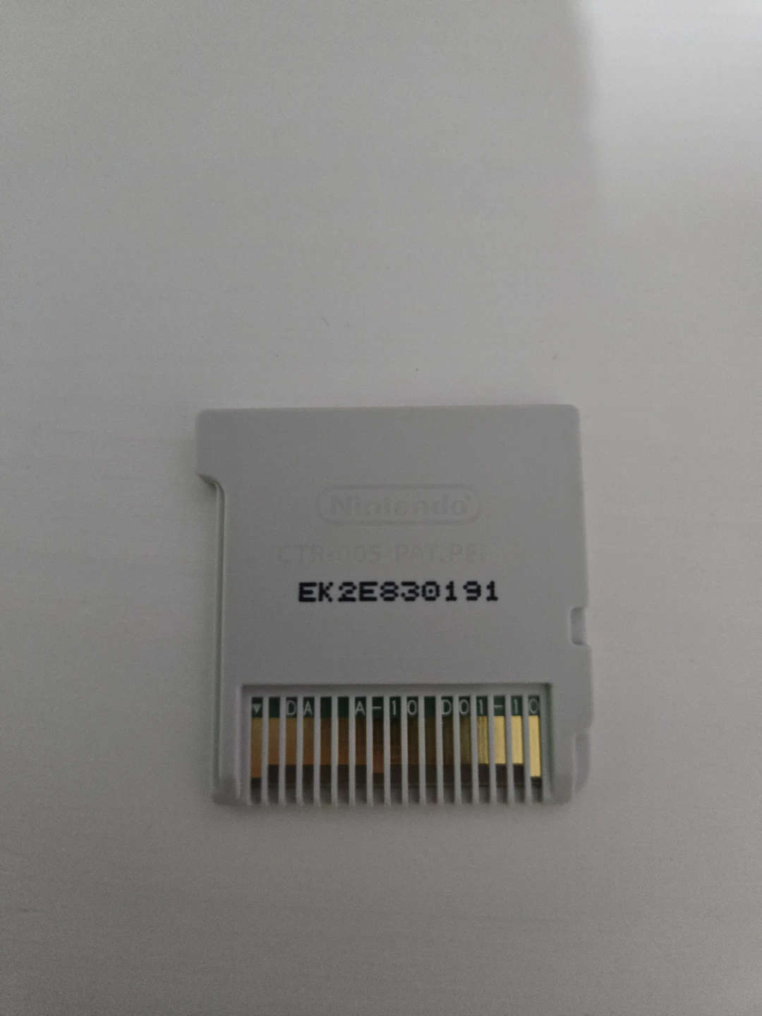 Pokémon Y - Nintendo 3DS Game - photo 2