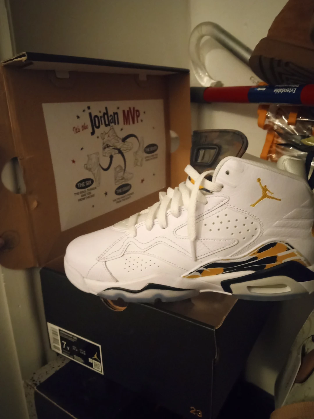 Brand New "Jordan MVP (GS) White/Yellow Ochre Size 7Y