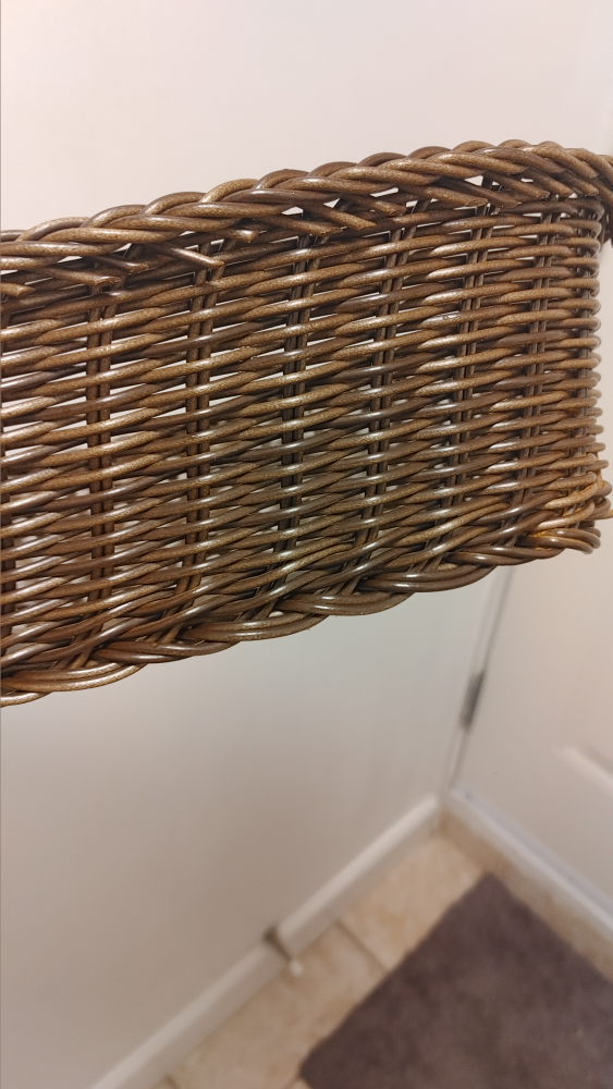 Brown Plastic Wicker Basket - photo 3