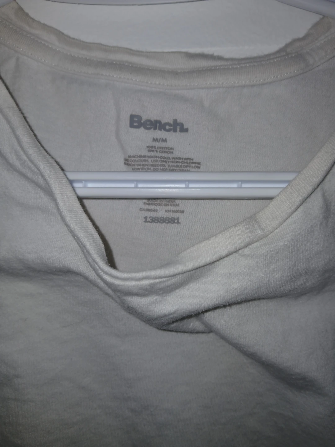 Bench White T-Shirt - Size M