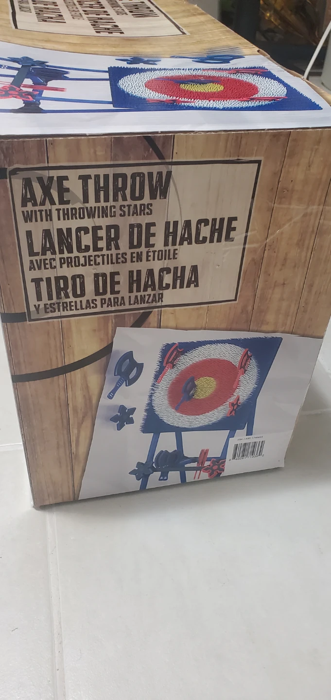 Axe Throw with Throwing Stars Target Game