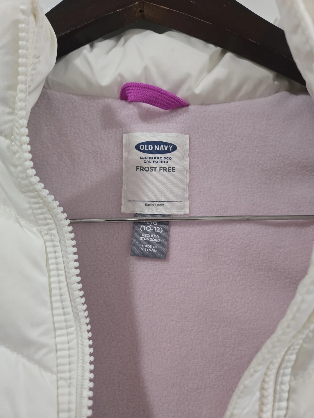 Old Navy Frost Free Puffer Vest - L/G (10-12) - photo 2