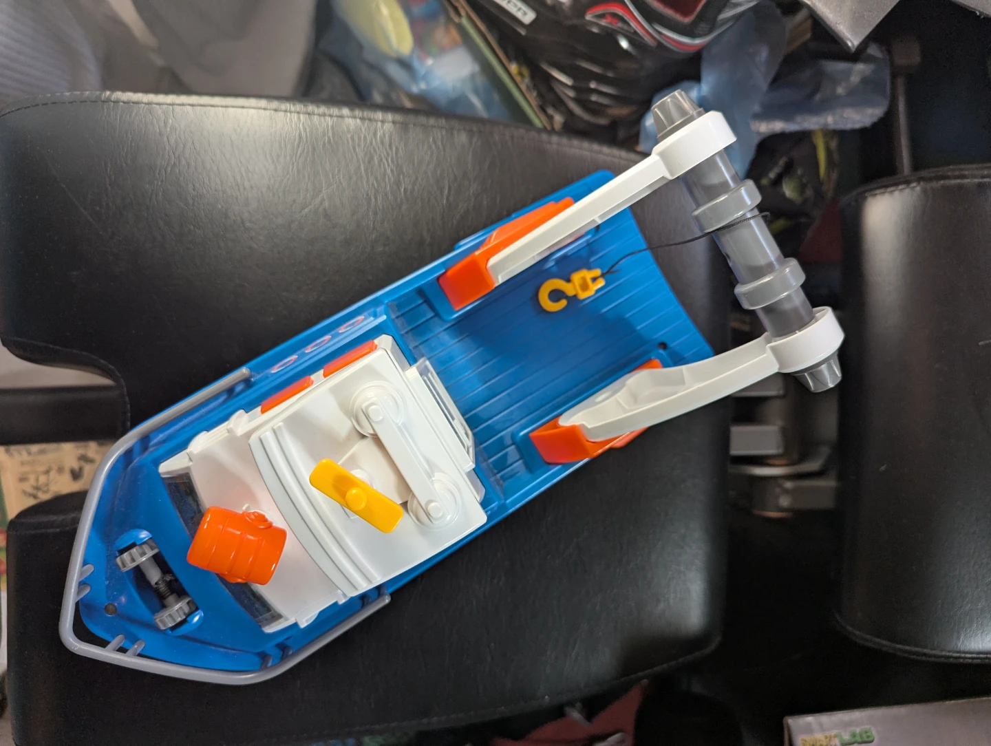 Explorer Boat Toy - photo 2