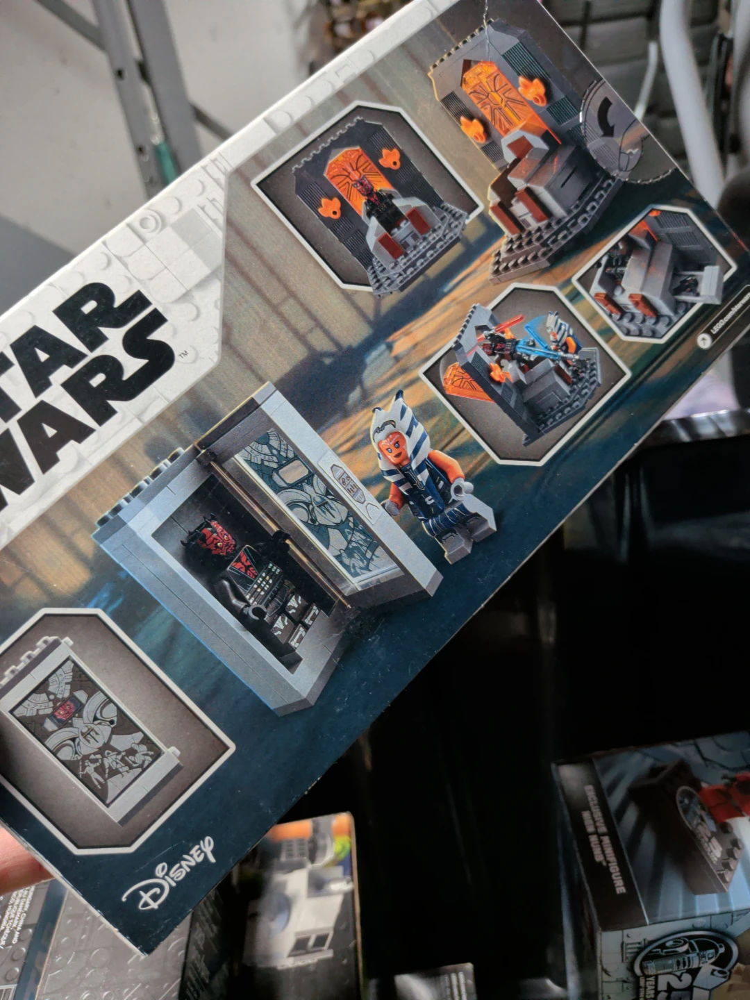 LEGO Star Wars Duel on Mandalore 75310 - photo 2