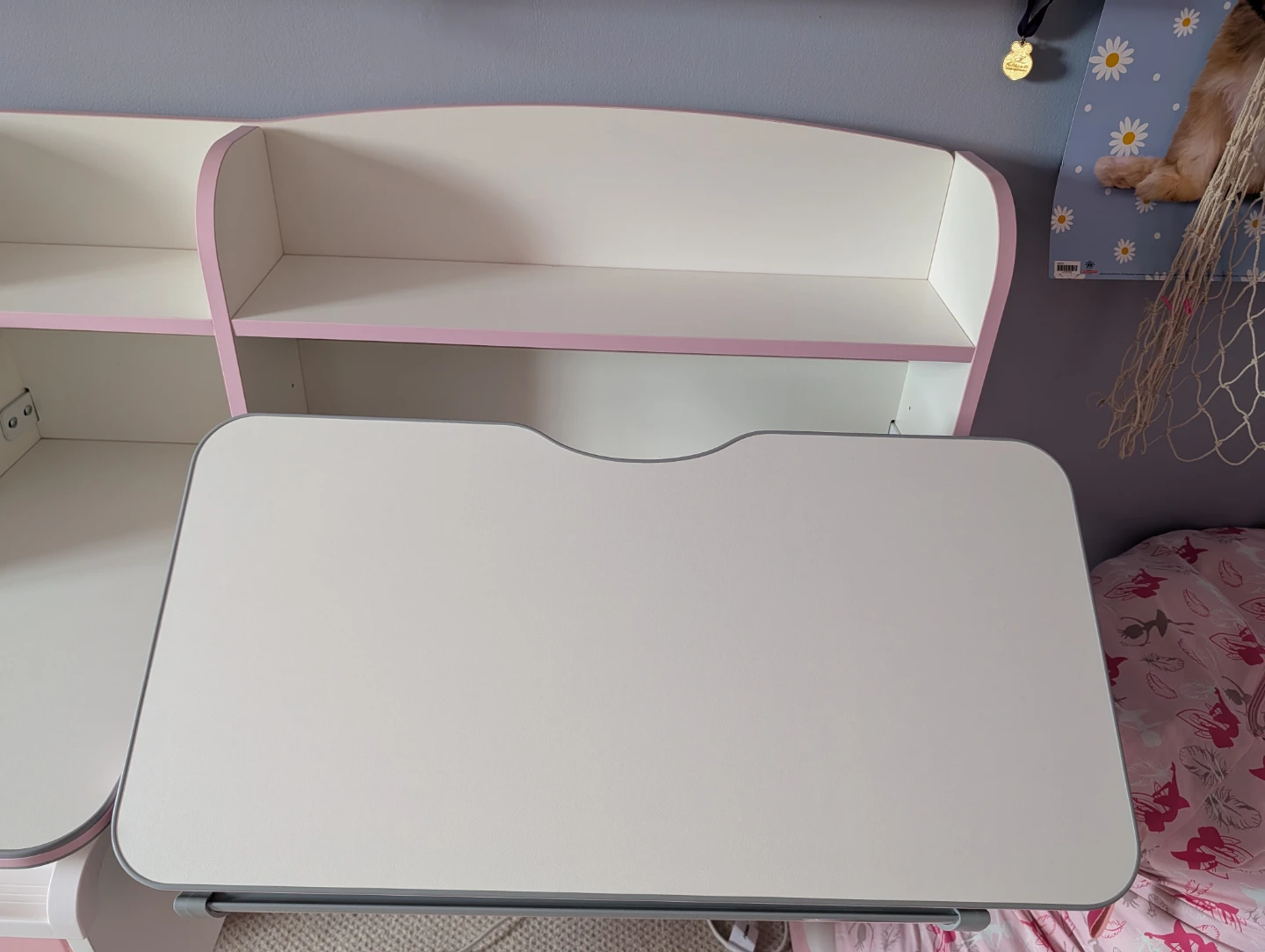 🥕Adjustable Height Kids Desk - Pink & White - photo 2