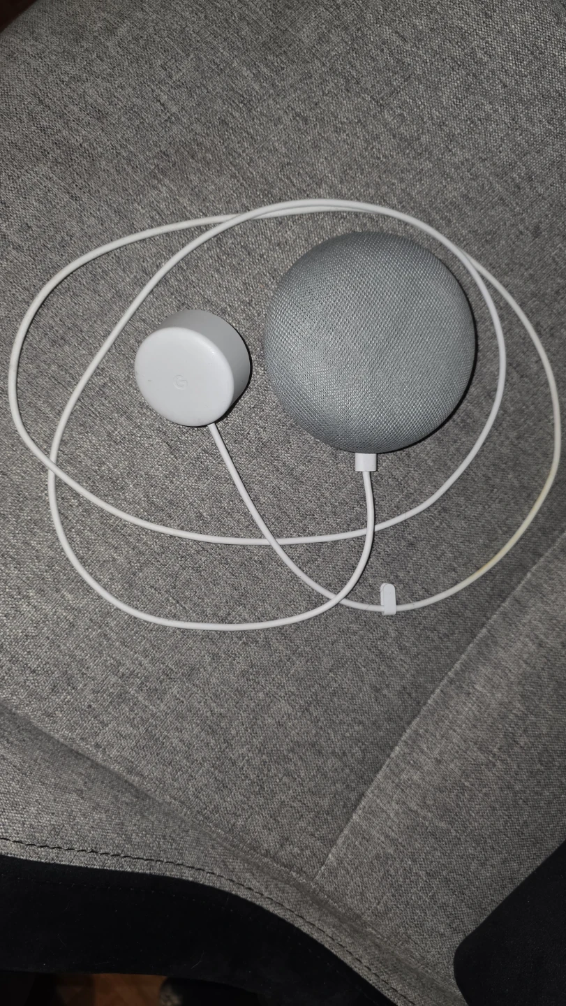 Google Nest Mini (2nd Gen) Smart Speaker - Chalk