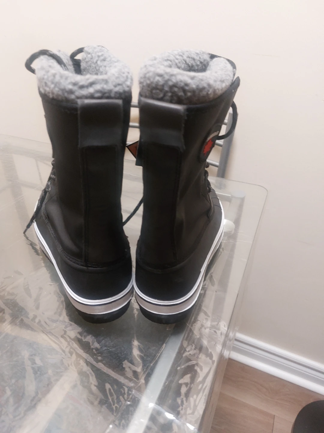 Maple Leaf Black Winter Boots - Women's - photo 3