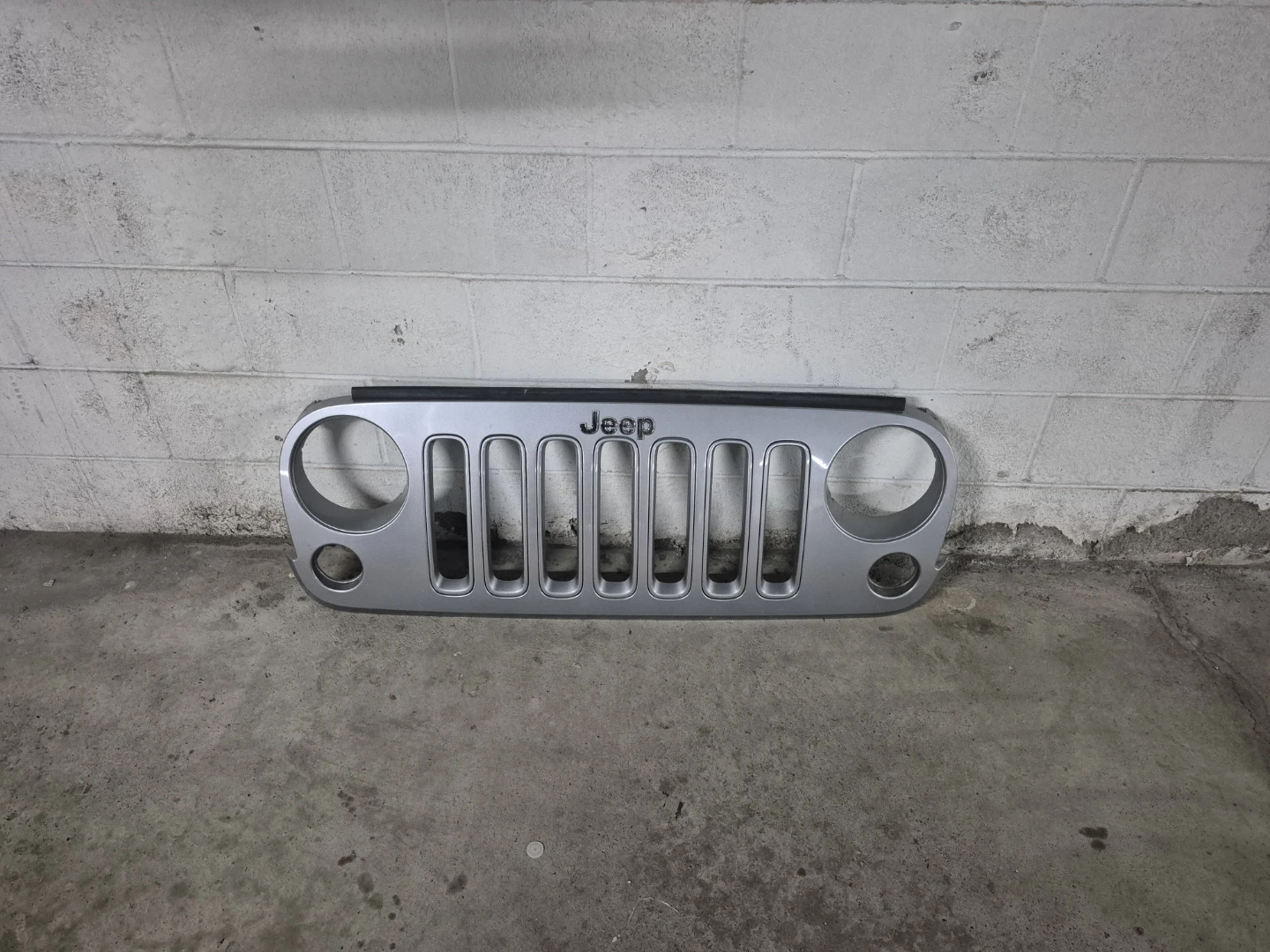 Jeep Wrangler Headlights, Taillights & Grille