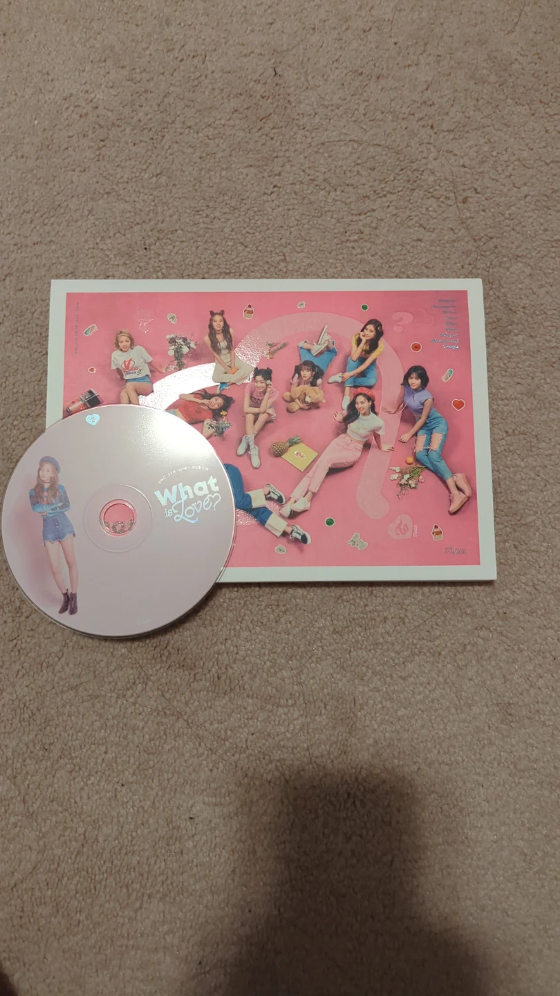 TWICE What is Love? Album - photo 2