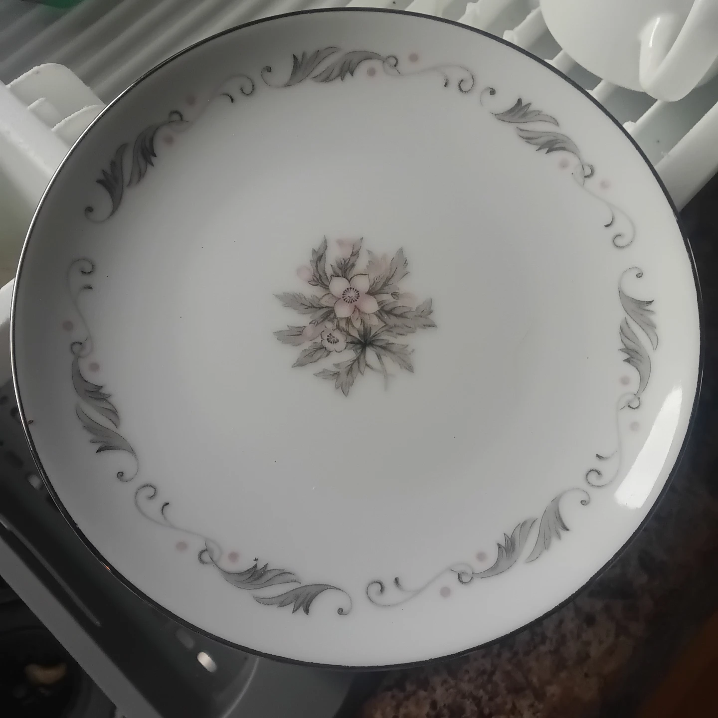 Very Pretty Vintage Mikuni China Set for 11 - photo 3