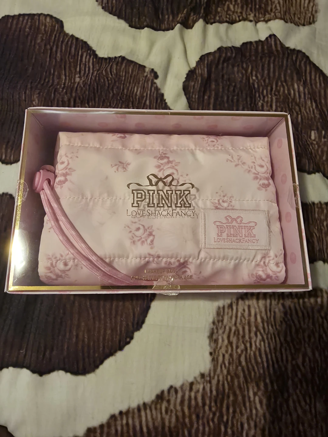 PINK Loveshackfancy Makeup Bag 🥕 - photo 2