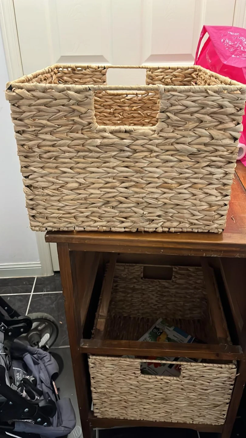 Wooden end table/ Storage unit with Wicker Baskets - photo 3