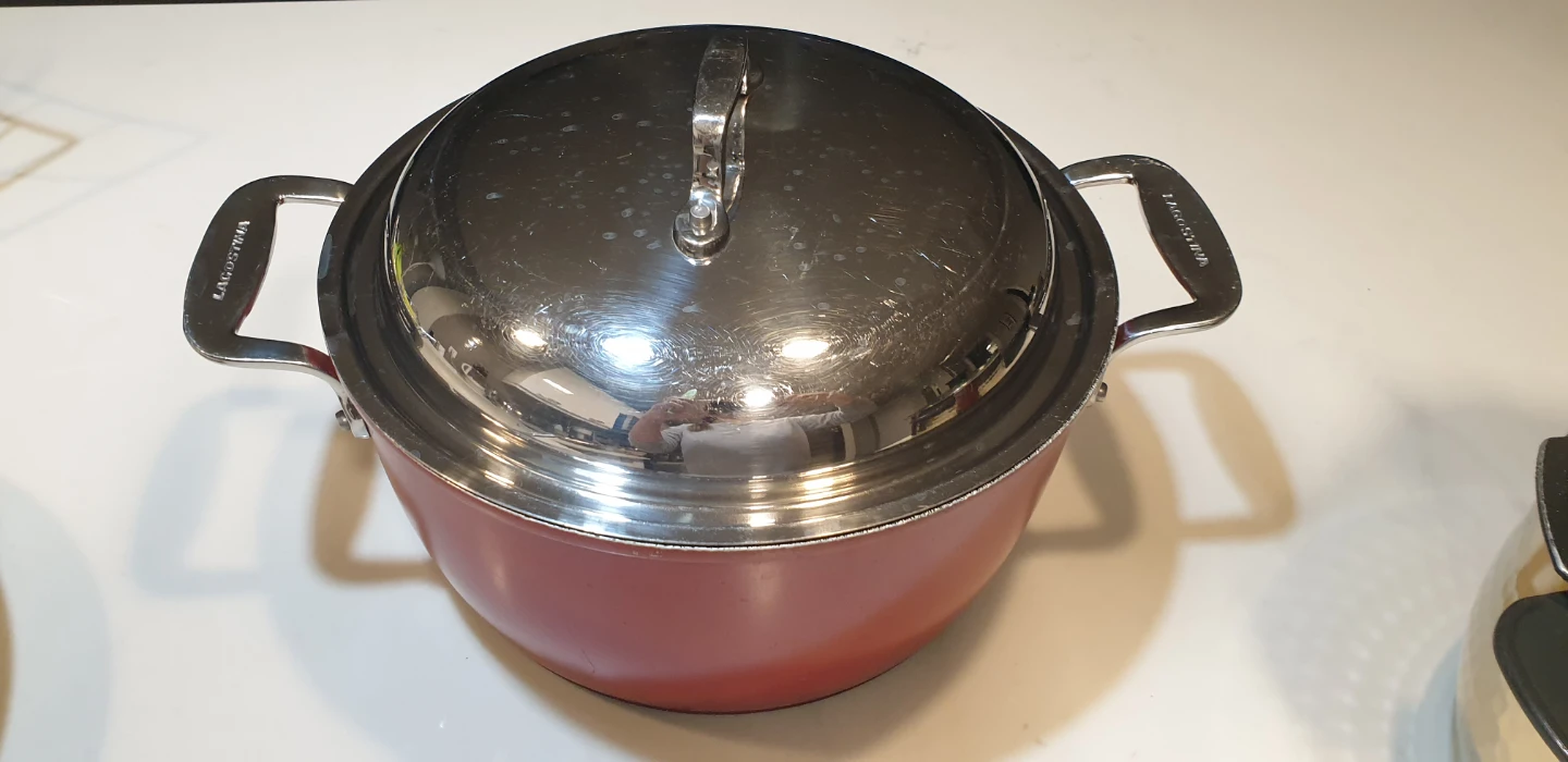 Lagostina Dutch Oven with Lid - large pot