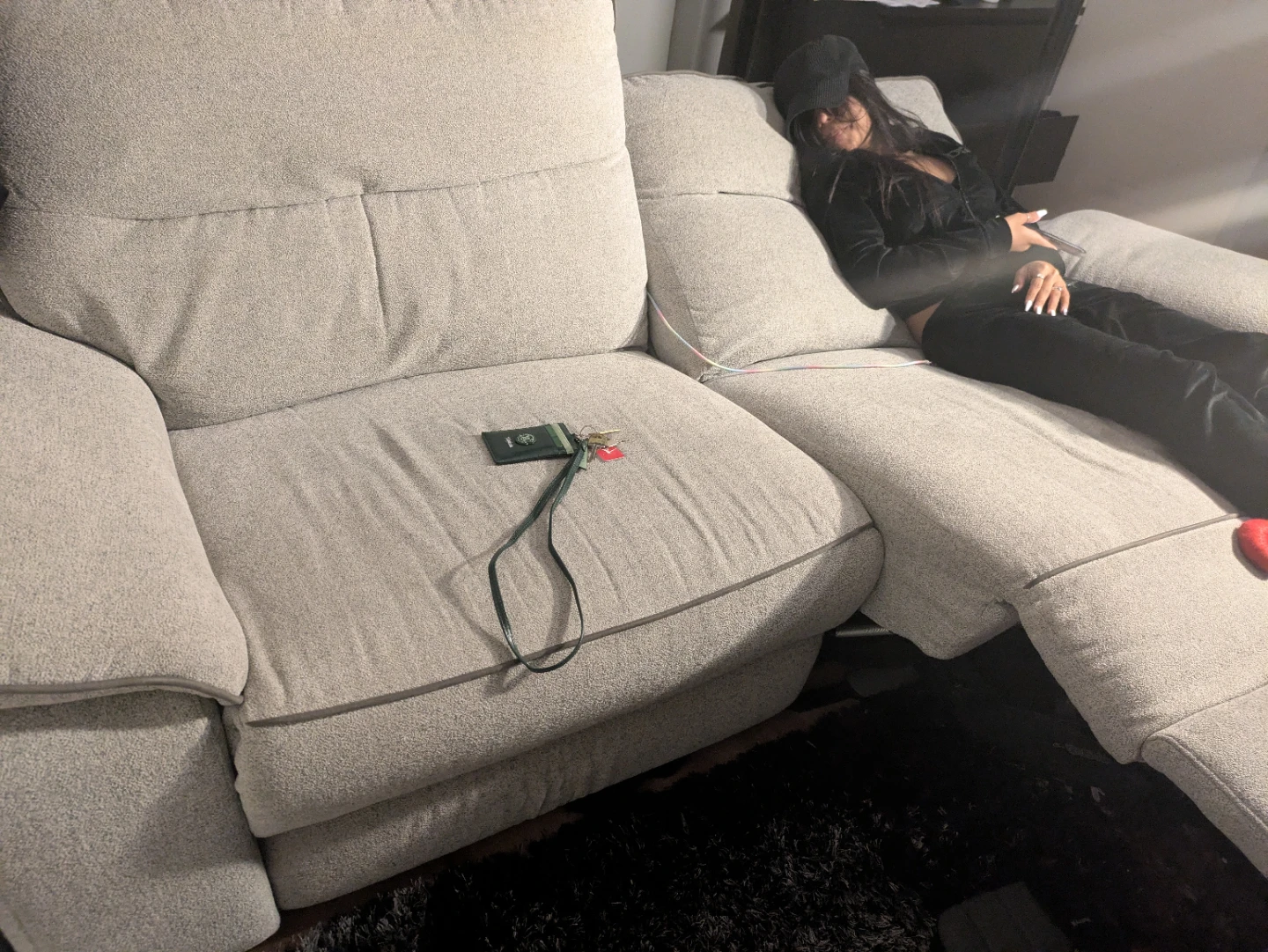 ruby on the big comfy couch ! - photo 3