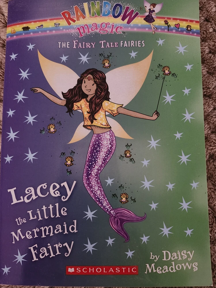 Rainbow Magic: The Fairy Tale Fairies Books 1-7 - photo 3