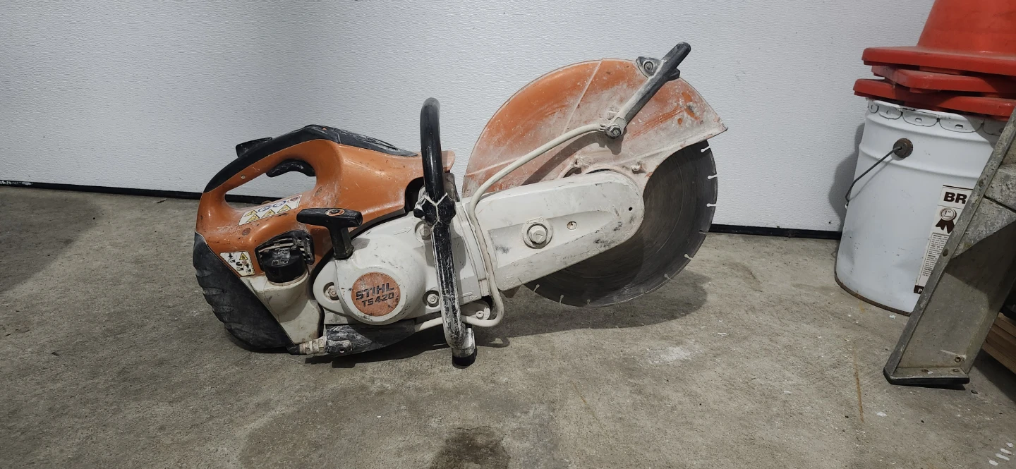 Stihl TS420 Cutquik Concrete Saw
