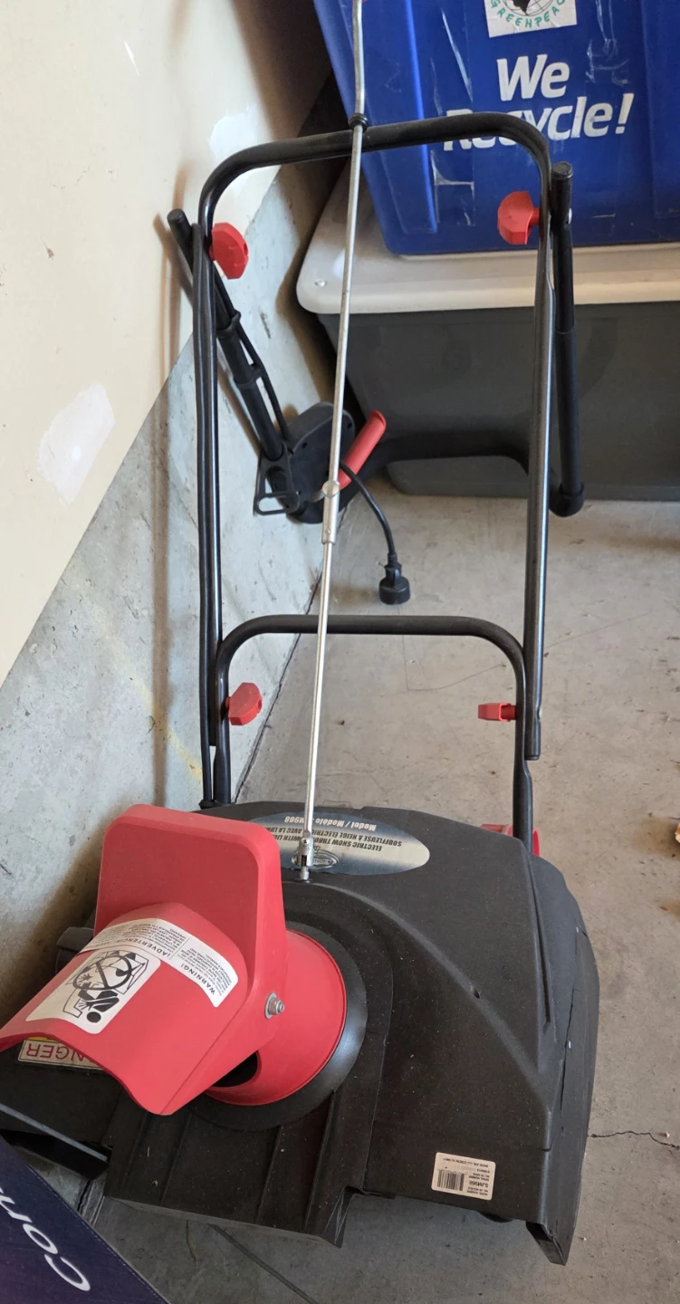 🥕 Snow Joe Snow Thrower