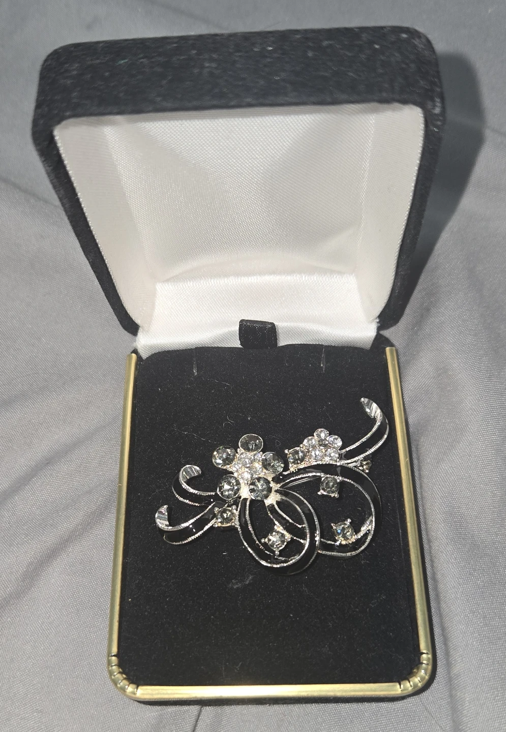 Rhinestone Brooch in Jewellery Box