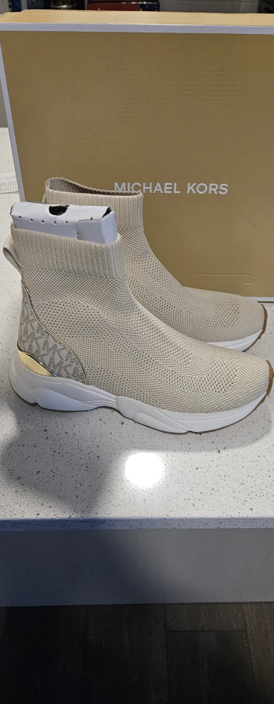 Michael Kors Katrina Knit Bootie - Size 6M
