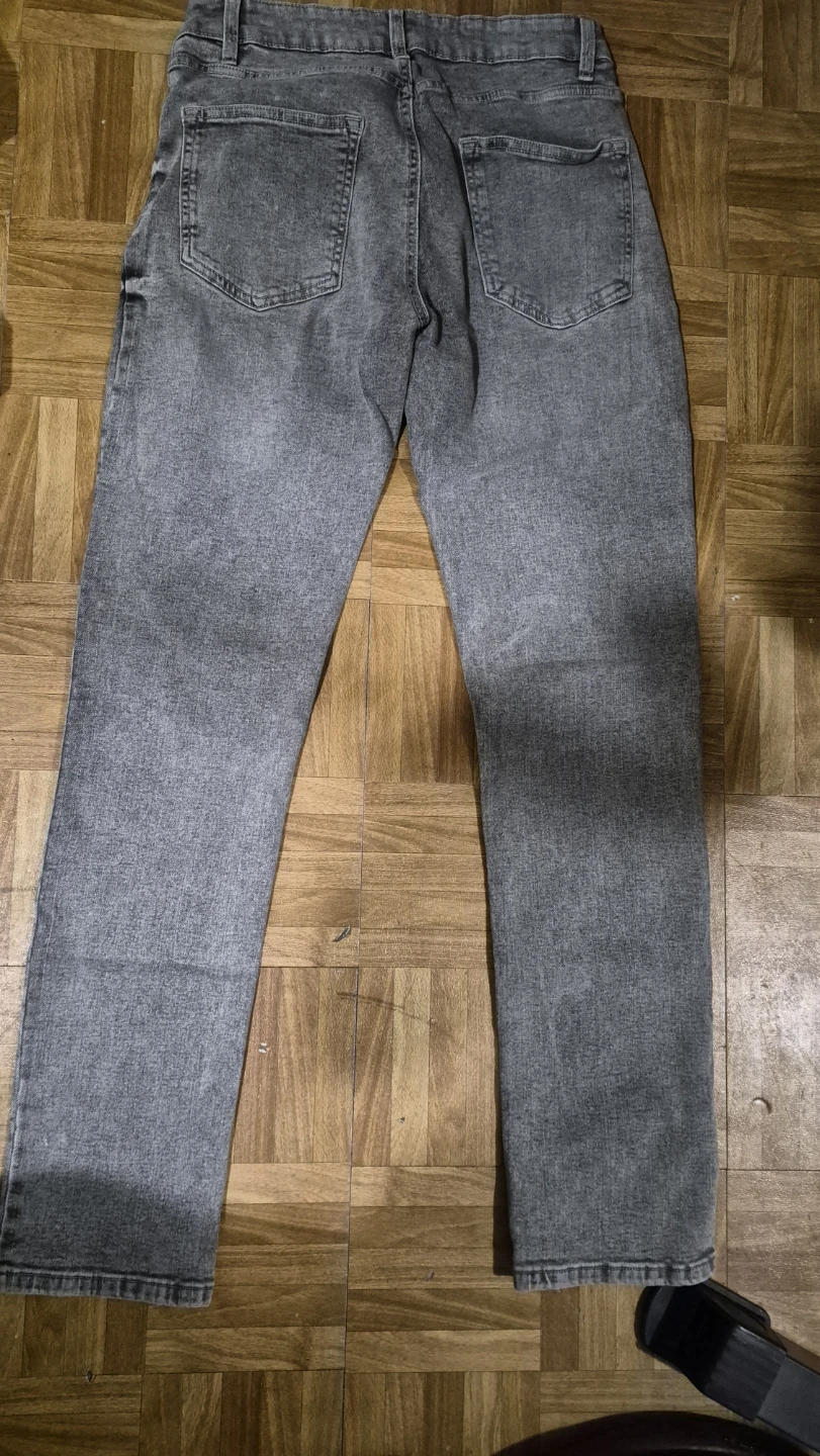 UH Denim Slim Mince Jeans - Size 30 - photo 2