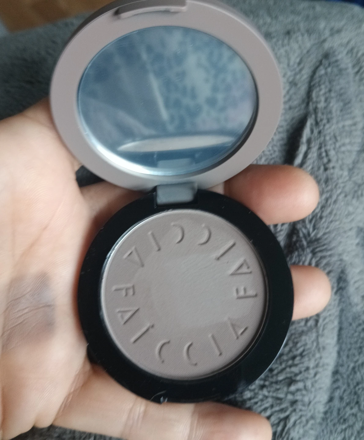 Nose Shadow Contouring - Grey Cool Toned Contour 🥕 - photo 4