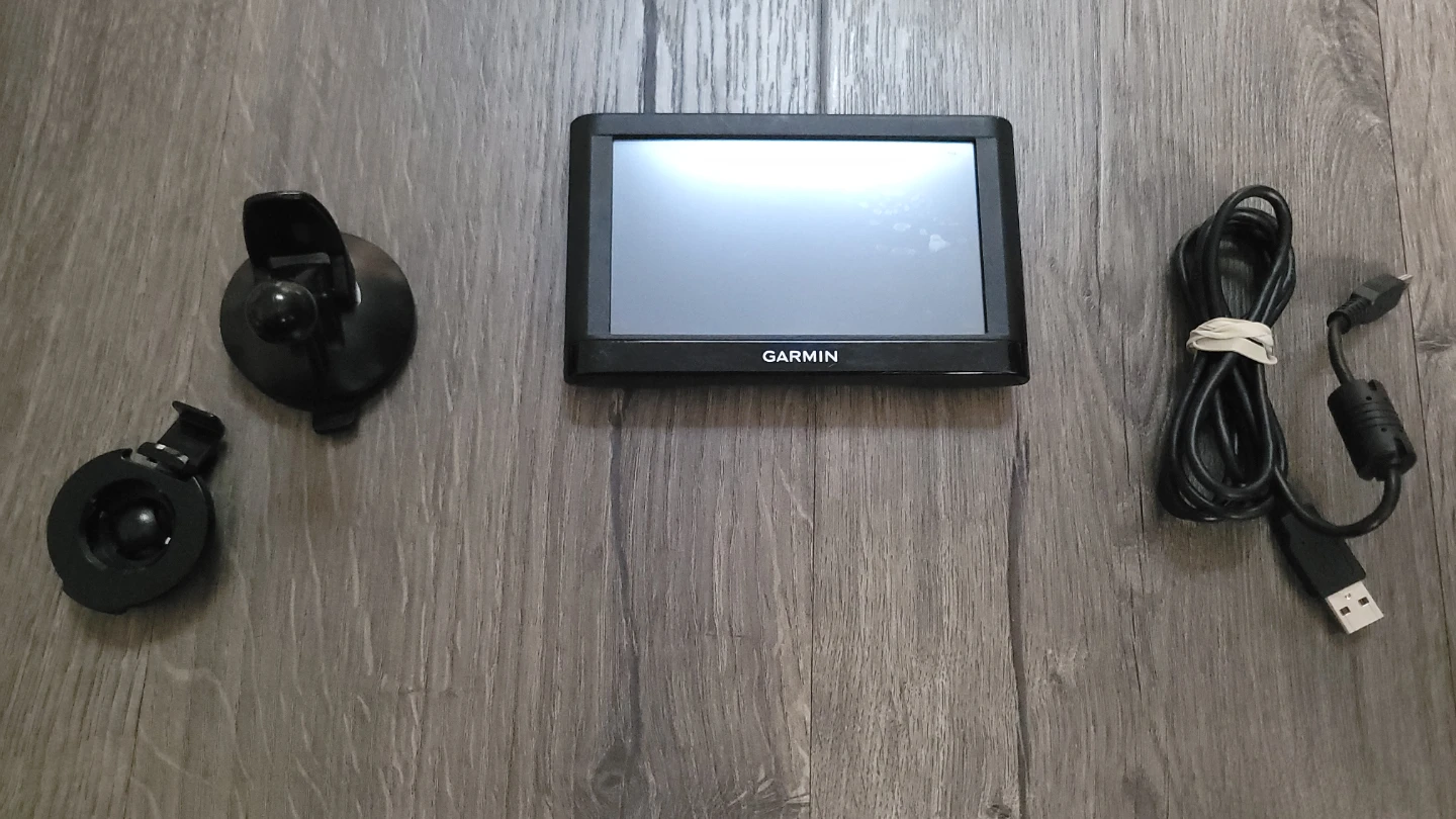 Garmin nüvi 55LM GPS Navigator