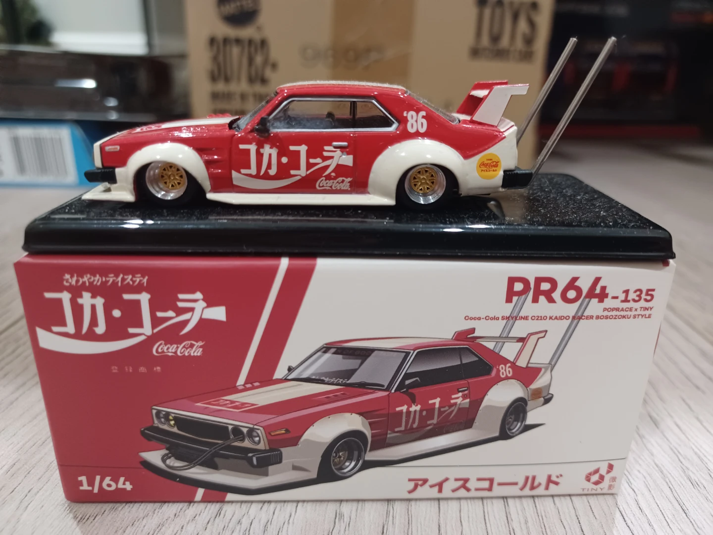 Pop Race 1/64 Coca-Cola Skyline GT-R Kaido Racer Diecast Model - photo 3