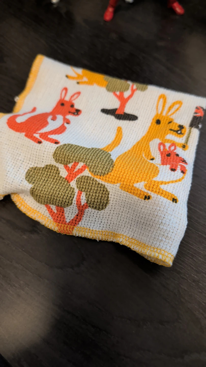 Kitchen towel with kangaroos