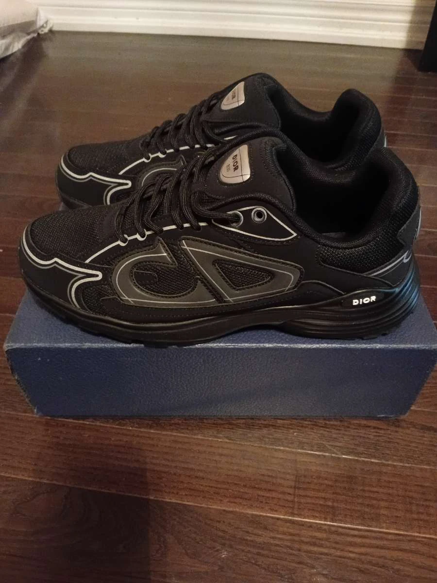 Dior B30