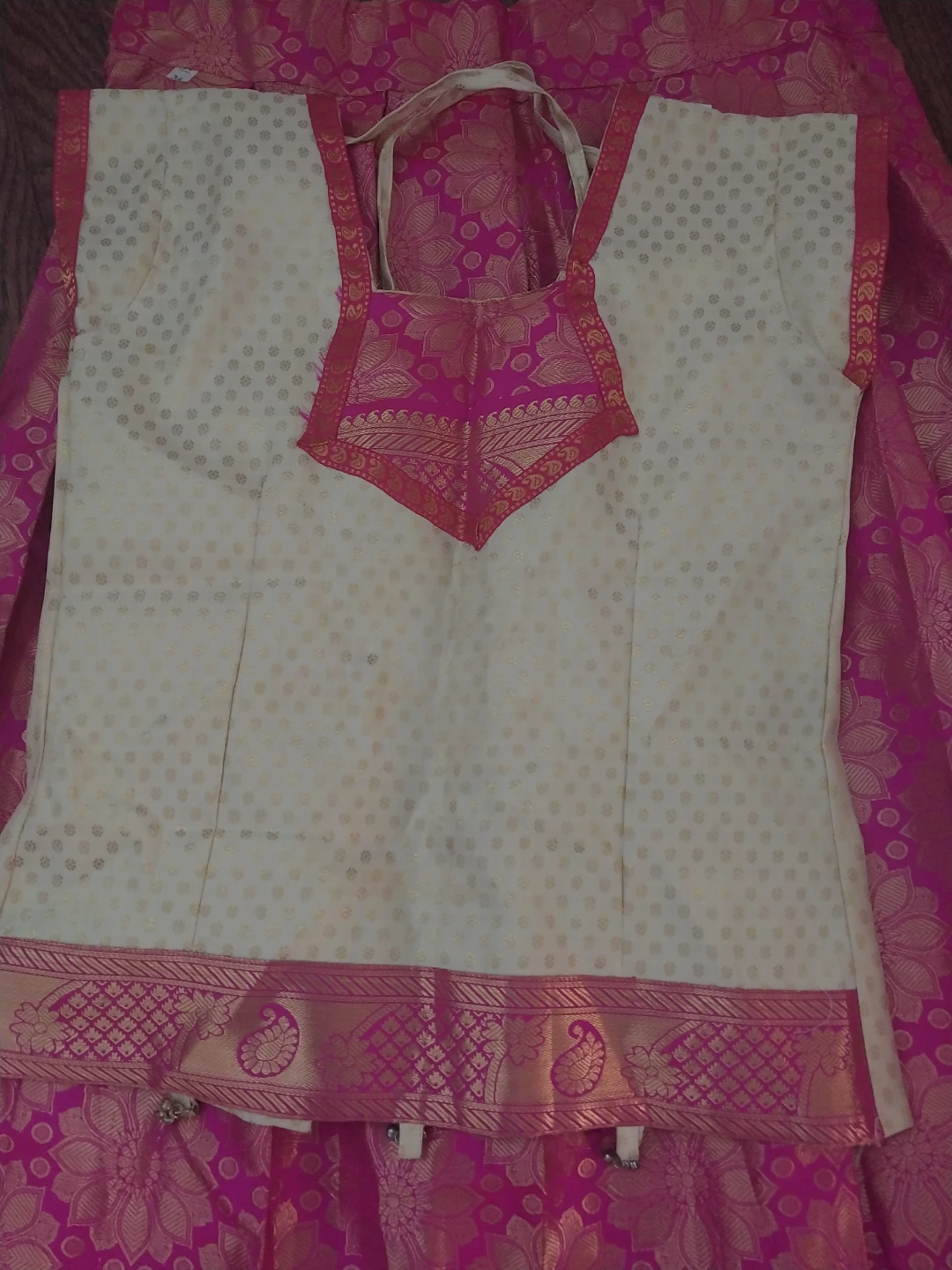 Cream and Pink Brocade Skirt and Top Set - photo 3