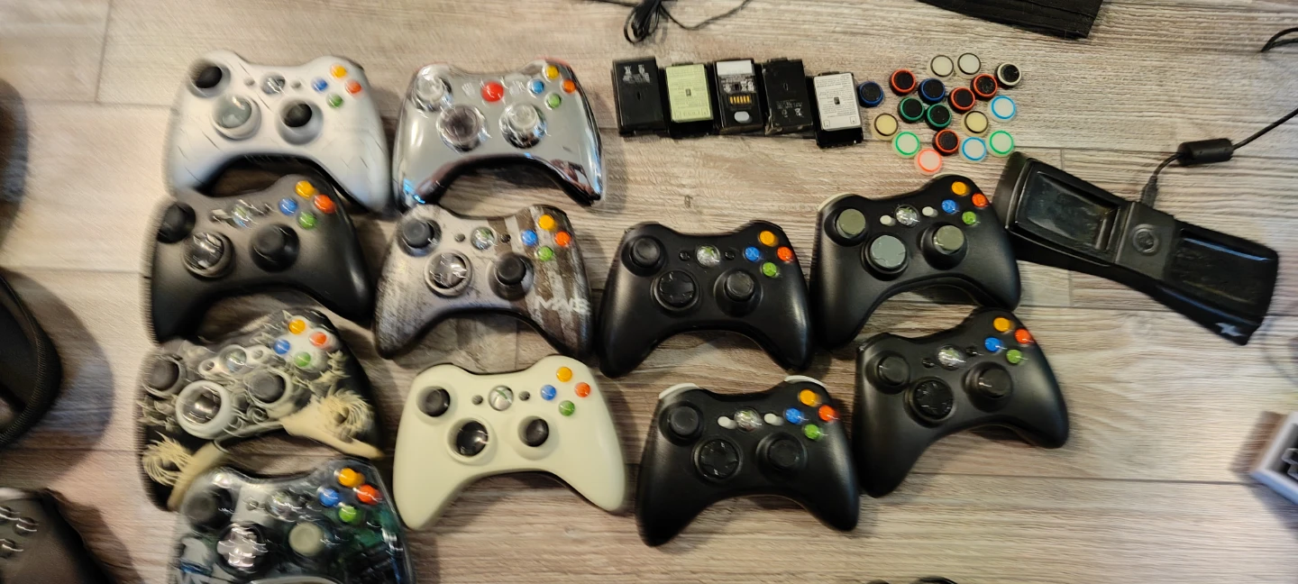 Xbox 360 Controllers + Accessories