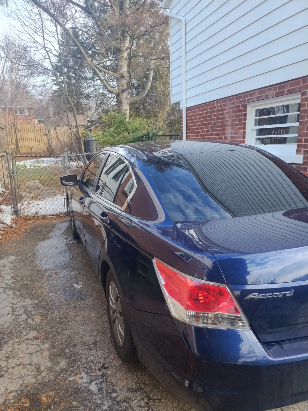 Honda Accord - Blue Sedan - photo 2