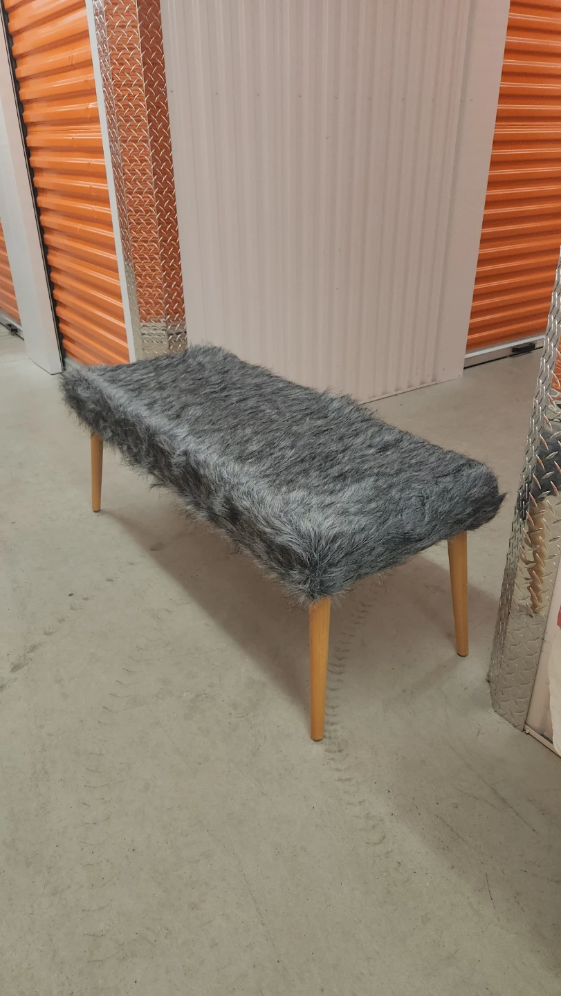 Grey Faux Fur Bench - photo 2