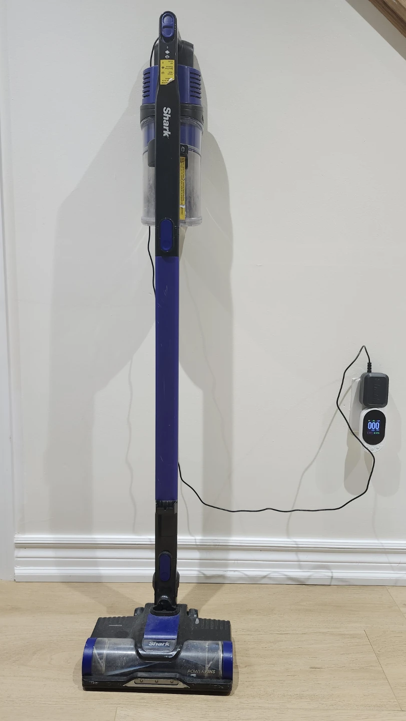 $80 Shark Cordless Vacuum - photo 3