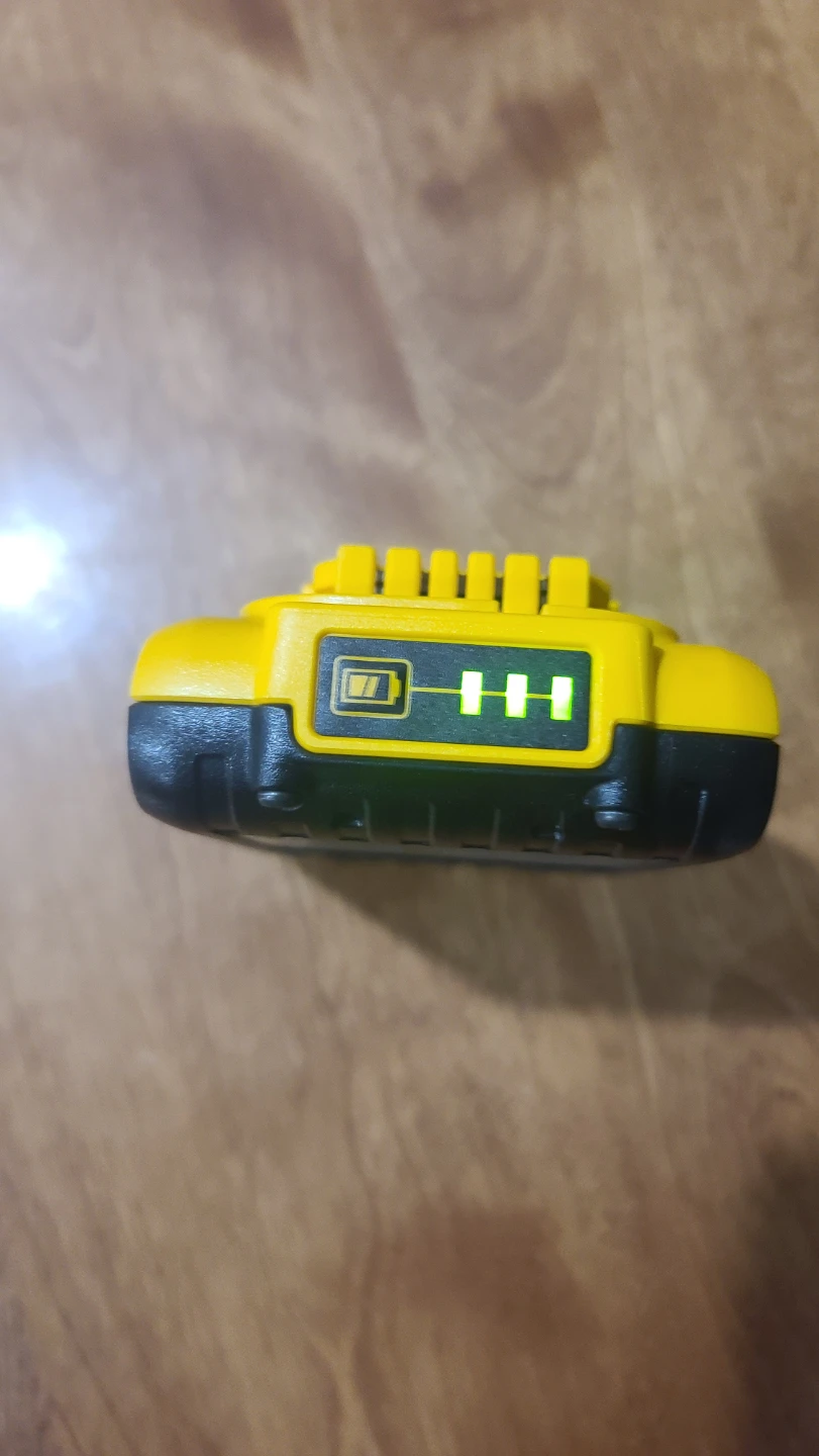 NEW DEWALT 20V MAX 2.0Ah Batteries - Compact Lithium-Ion 🏆 - photo 4