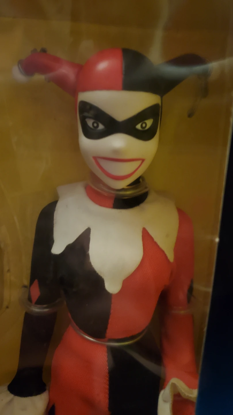 First ever Harley Quinn Action Figure! - photo 5
