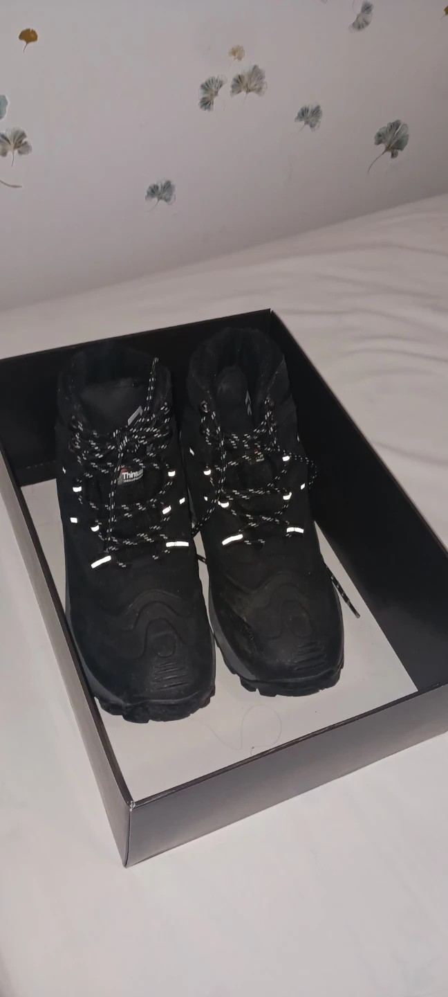 Thinsulate Black Winter Boots Size 8 - photo 2