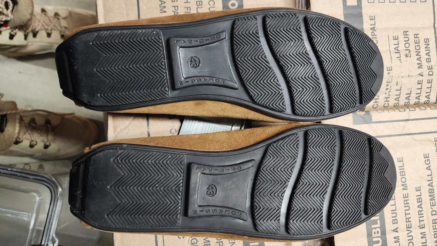 Mercedes Brown Suede Loafers - Size 43 (US 9.5) - photo 3