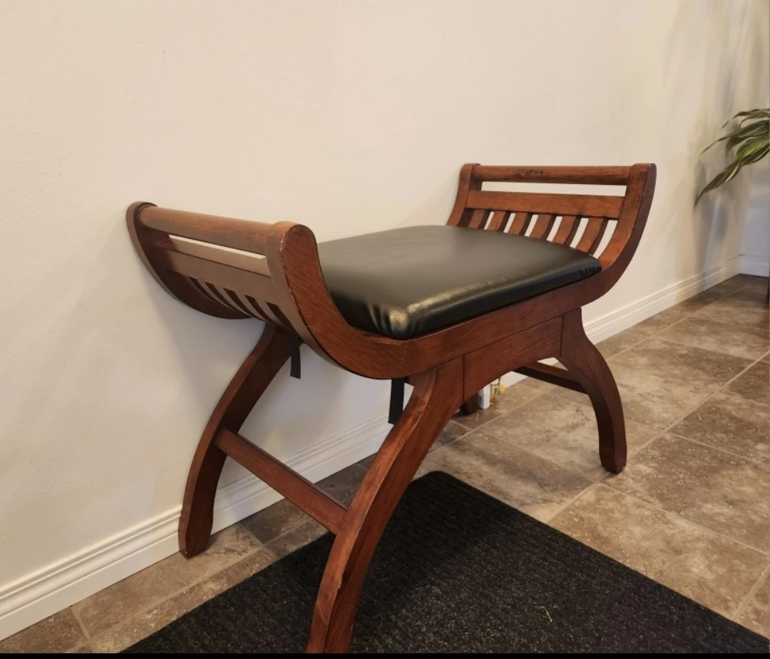Solid wood bench