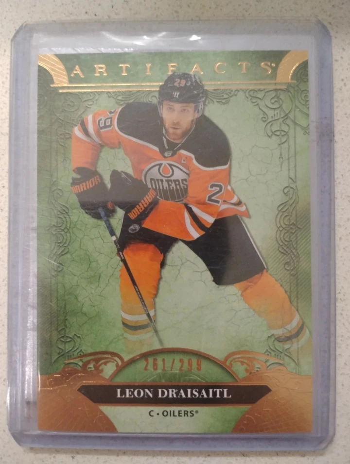 Leon Draisaitl Artifacts Hockey Card 🥕