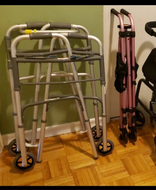2 wheeled Walker/Great Hip and Knee surgery/walking safely - photo 5