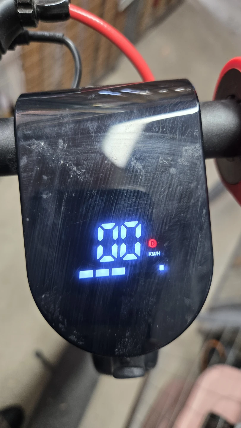 Electric Scooter X8 - photo 2
