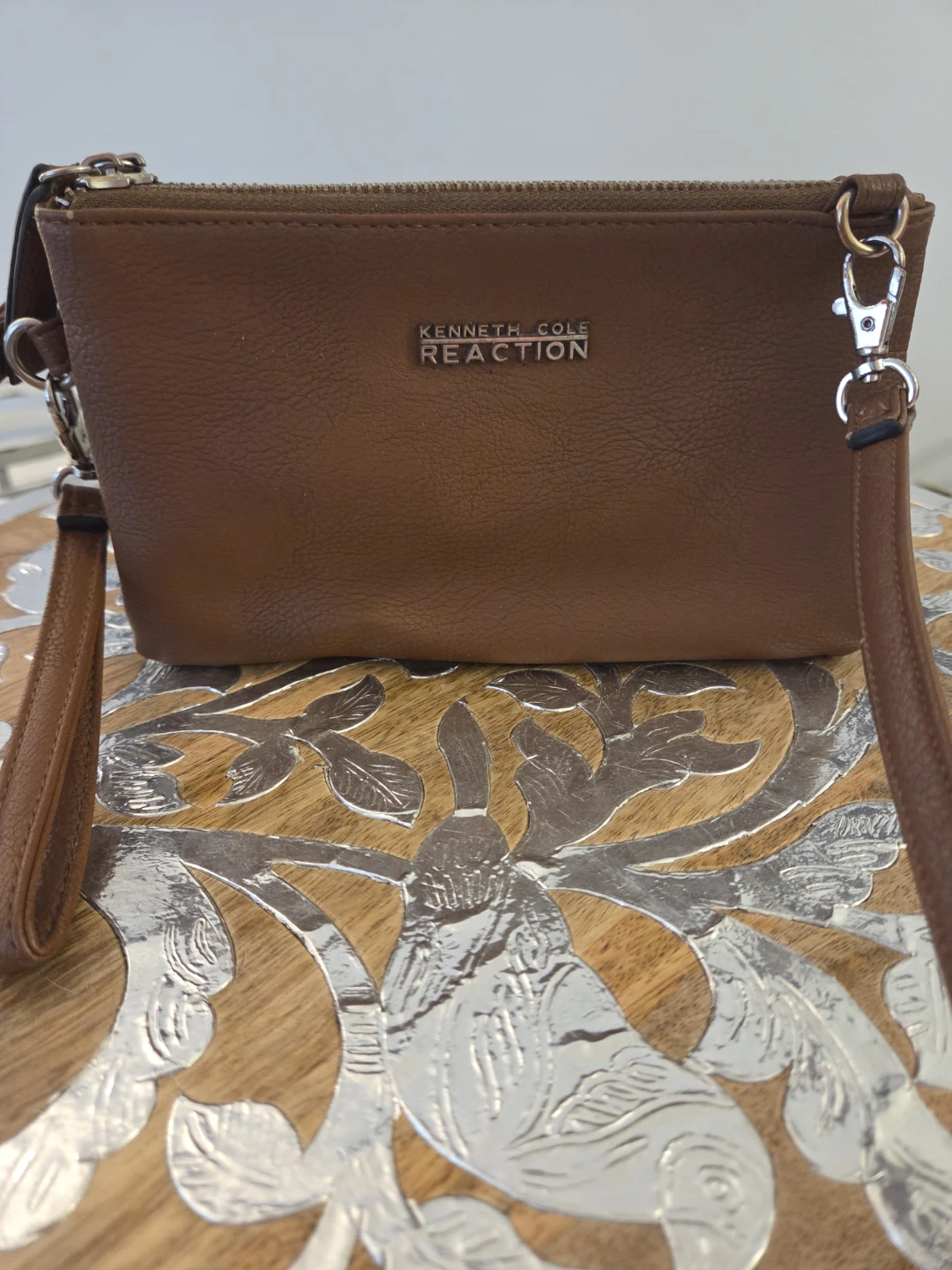 KENNETH KOLE REACTION Brown Crossbody Bag