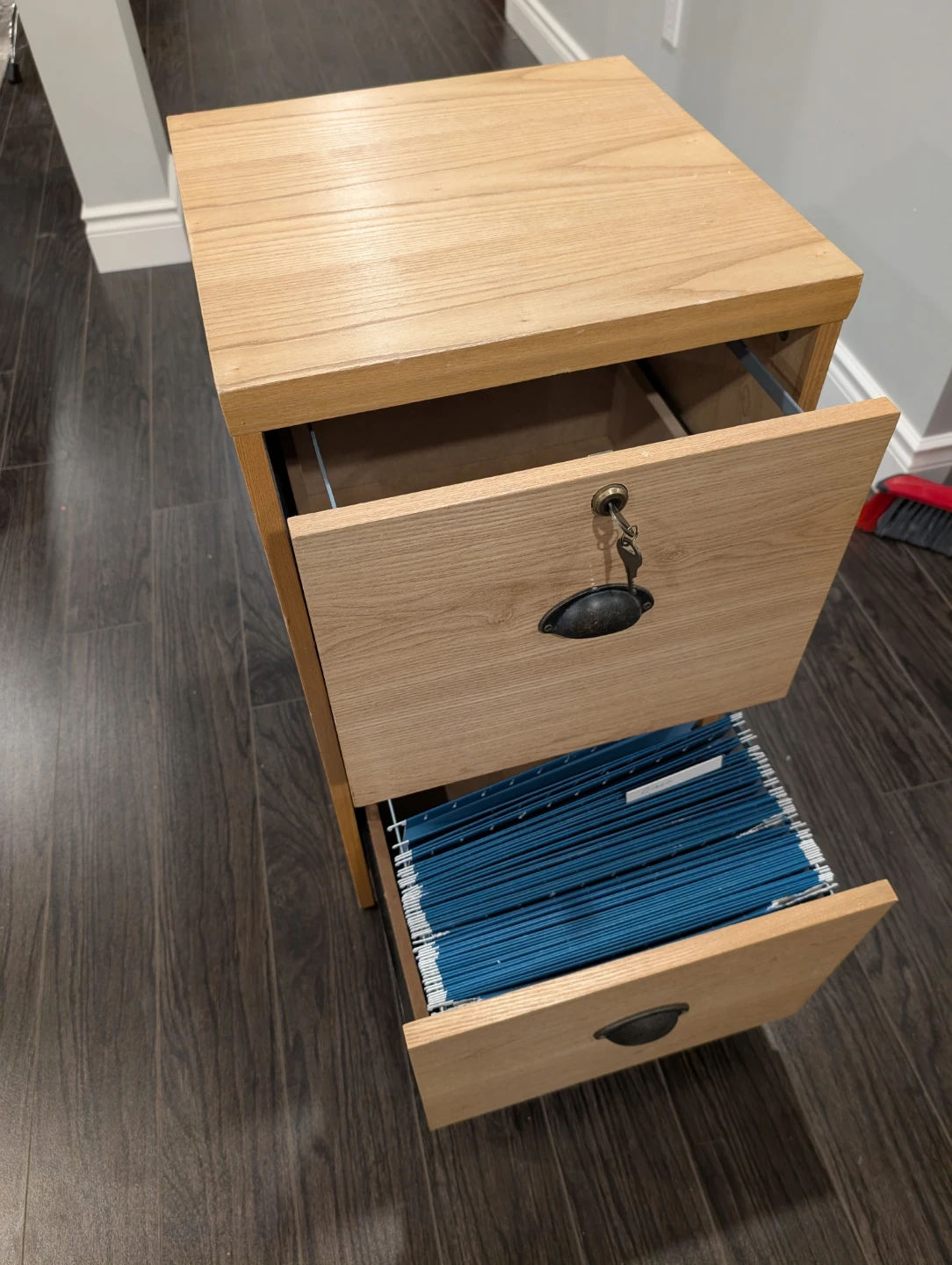 Wooden 2-Drawer Filing Cabinet with Key - photo 2