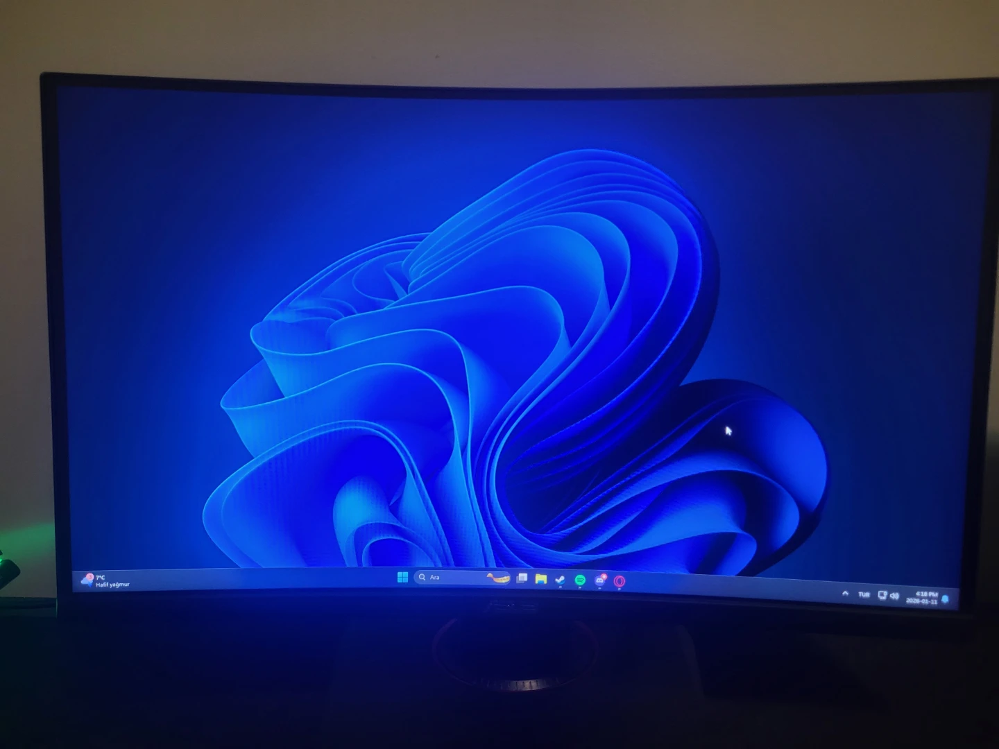 Gaming PC + 144Hz Monitor for Sale – Ready to Use - photo 4