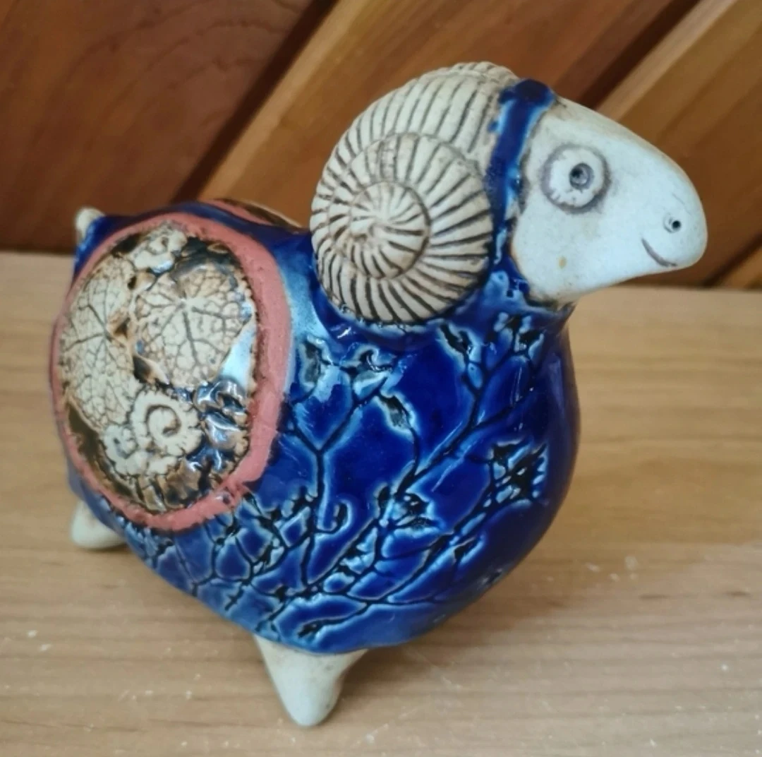 Tenmoku Pottery Ram - photo 4