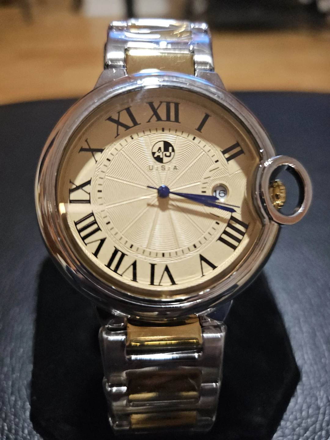 AJ Men watch - photo 2